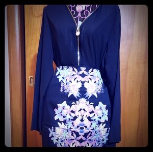 Beautiful floral pencil skirt with pockets!